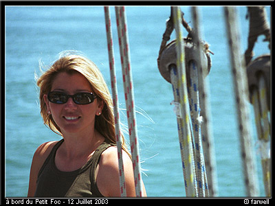 14_petitfoc20030712